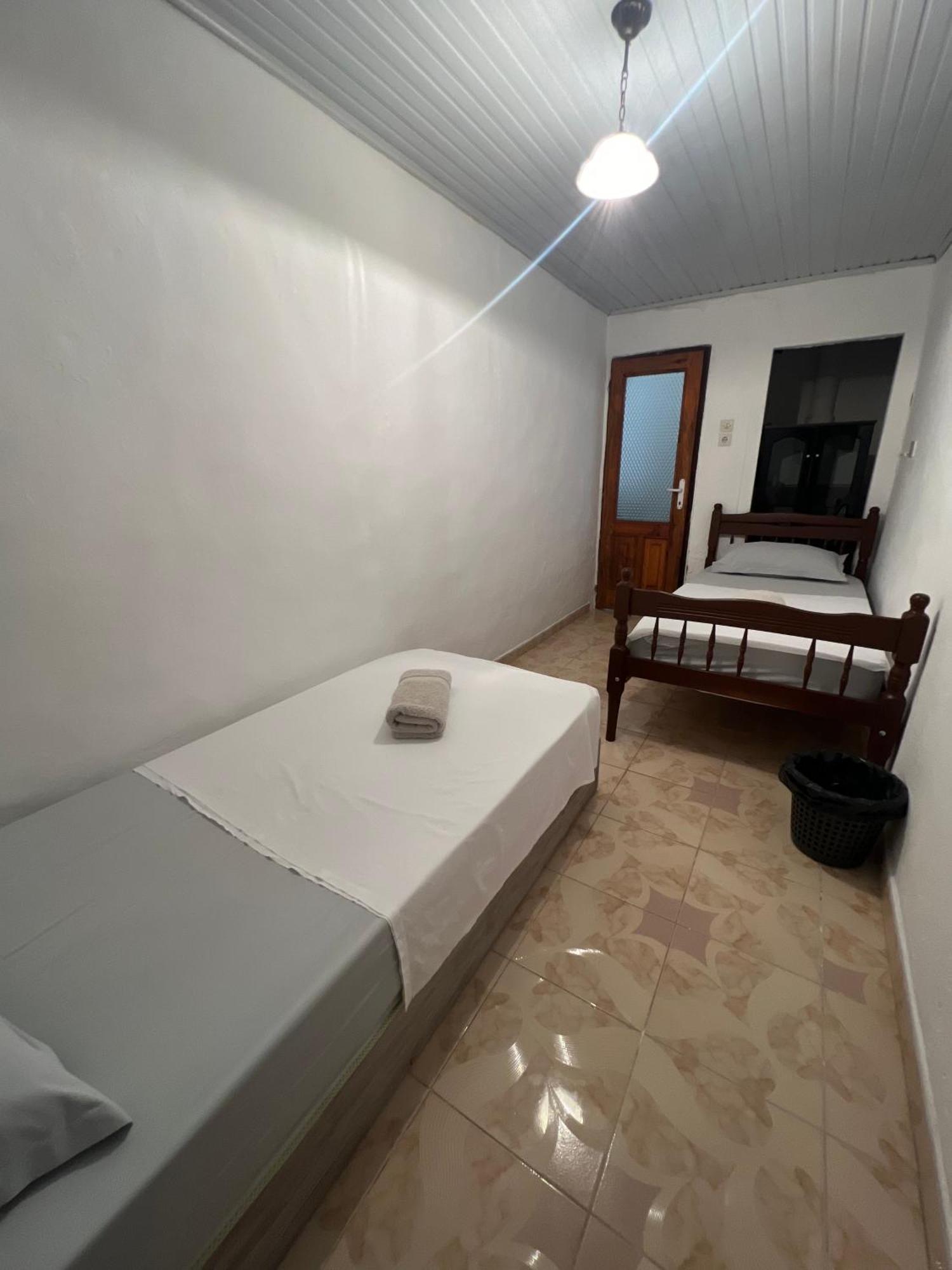 Onetwosleep Guesthouse Shkodër Eksteriør bilde